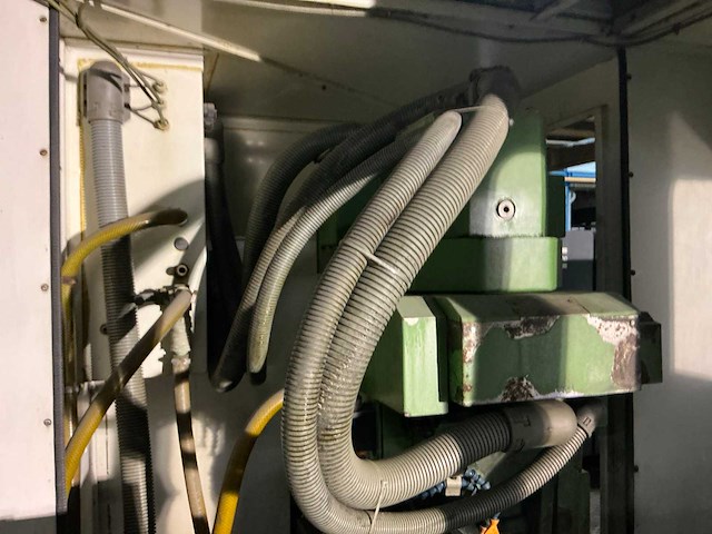 Schneeberger smg sirius cnc slijpmachine - afbeelding 16 van  16