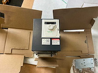 Schneider altivar atv312h055n4b frequentieregelaar (3x) - afbeelding 2 van  7