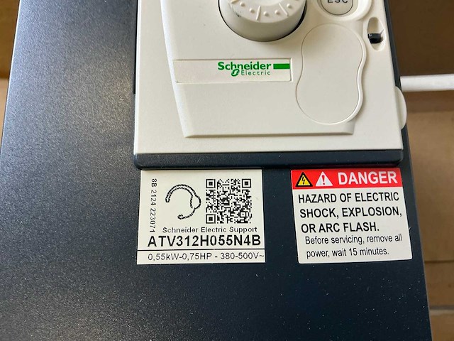 Schneider altivar atv312h055n4b frequentieregelaar (3x) - afbeelding 5 van  7