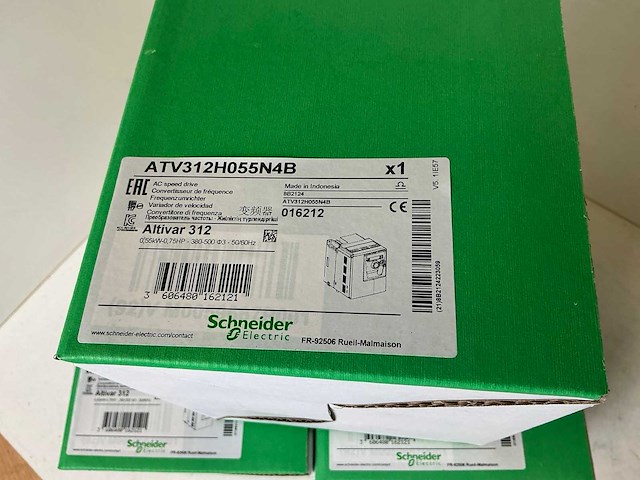 Schneider altivar atv312h055n4b frequentieregelaar (3x) - afbeelding 7 van  7