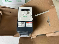 Schneider altivar312 atv312h037m3b frequentieregelaar (3x) - afbeelding 4 van  6