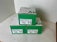 Schneider altivar312 atv312h037m3b frequentieregelaar (3x) - afbeelding 1 van  6