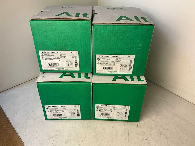 Schneider altivar312 atv312hu11m2b frequentieregelaar (4x) - afbeelding 2 van  9