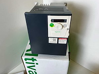 Schneider altivar312 atv312hu40s6 frequentieregelaar - afbeelding 1 van  8