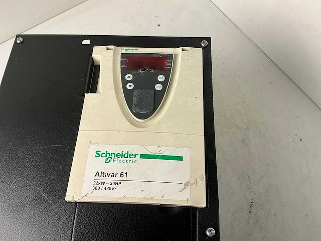 Schneider altivar61 atv61hd22n4 frequentieregelaar - afbeelding 3 van  5