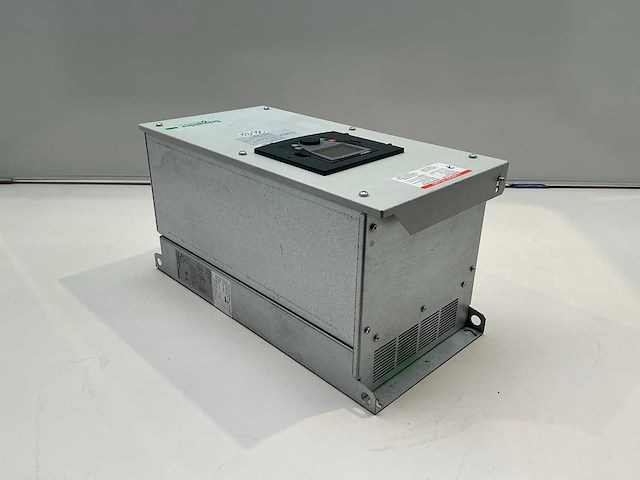 Schneider altivar61 atv61wu75n4 frequentieregelaar - afbeelding 5 van  7