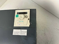 Schneider atv312hd15n4 frequentieregelaar - afbeelding 3 van  5