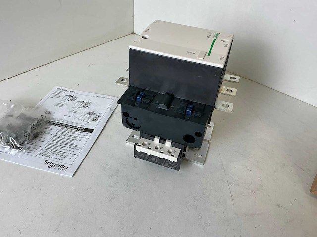 Schneider cr1 f185f7 contactor (2x) - afbeelding 6 van  9