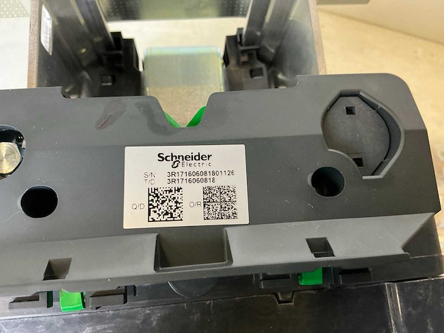 Schneider electric lc1e630 industriële vermogenscontactor - afbeelding 12 van  12