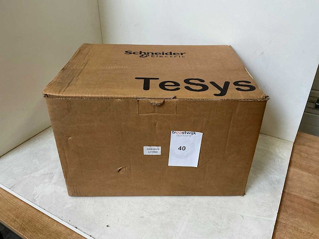 Schneider electric lc1e630 industriële vermogenscontactor - afbeelding 2 van  9