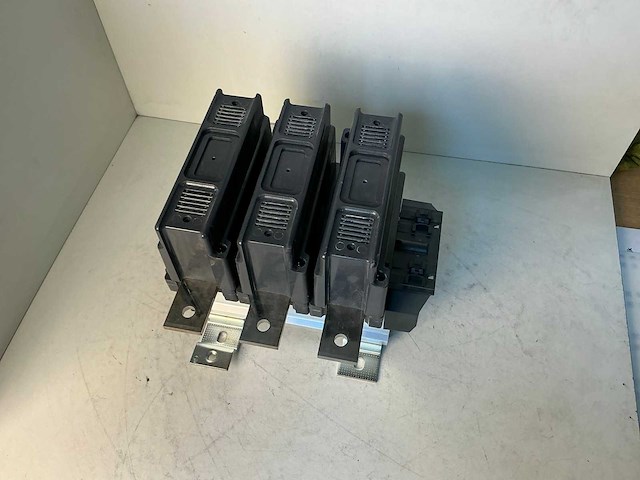 Schneider electric lx0fl008 contactor - afbeelding 2 van  8