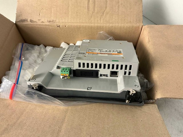 Schneider electric magelis hmigto3510 bedieningspaneel - afbeelding 4 van  4