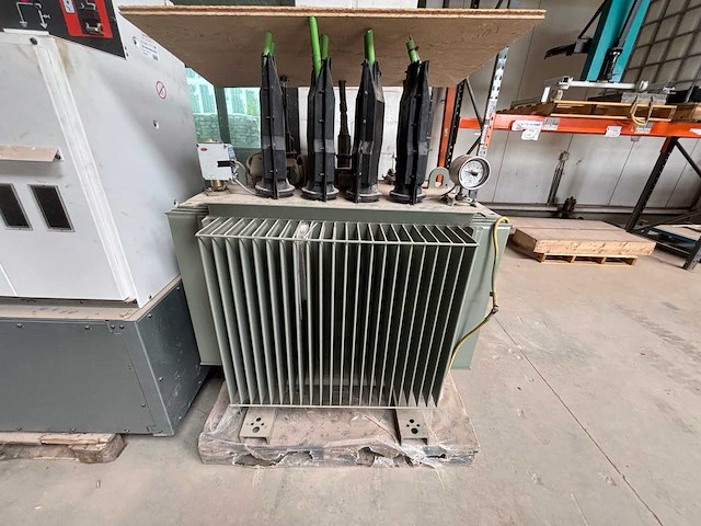 Schneider electric middenspanningsschekelinstallatie (ring main unit, rmu) rm6-s600-4f overig elektra toebehoren - afbeelding 10 van  24