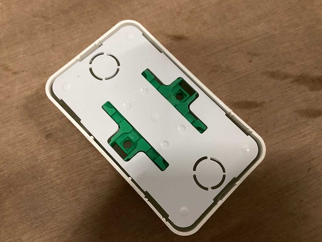 Schneider electric stopcontact opbouw polarwit (10x) - afbeelding 3 van  4