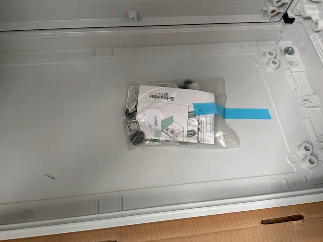Schneider electric thalassa pla behuizing - afbeelding 4 van  7