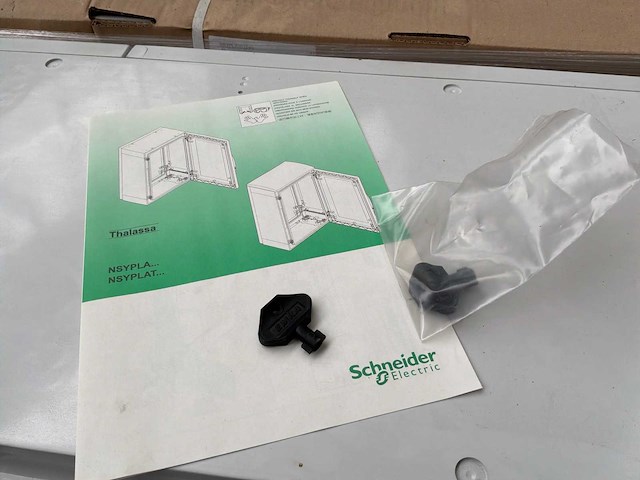 Schneider electric thalassa pla behuizing - afbeelding 5 van  7