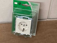 Schneider electric wandcontactdoos (23x) - afbeelding 1 van  2