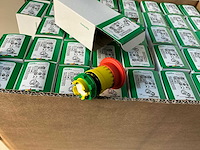 Schneider electric zb5as844 noodstop drukknop (120x) - afbeelding 8 van  8