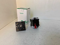 Schneider elektric tesys vcd01 emergency switch (24x) - afbeelding 2 van  6
