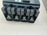 Schneider en merlin gerin nsx160f en ns160n vermogensschakelaar (2x) - afbeelding 4 van  6
