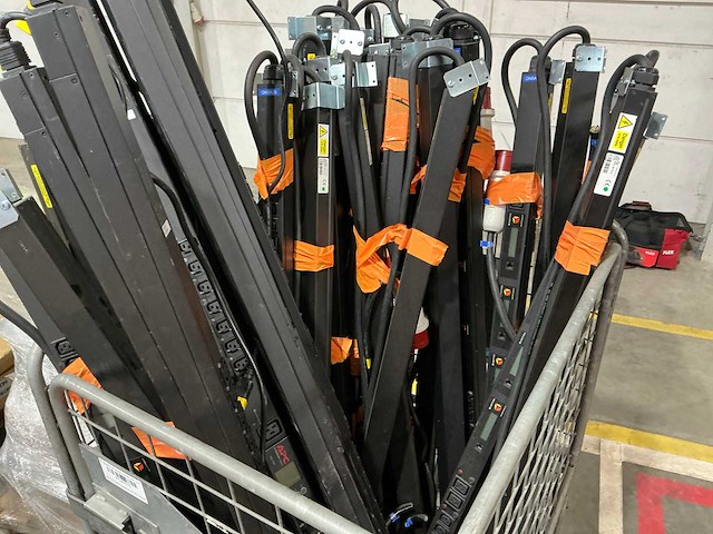 Schneider en sinetica partij rack pdu - afbeelding 2 van  5