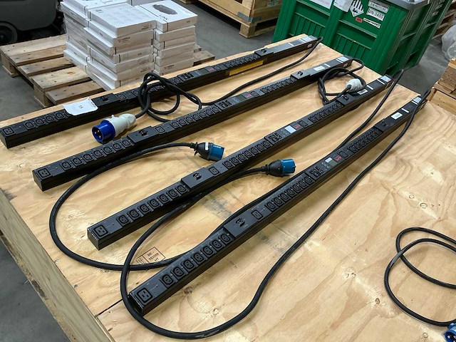 Schneider en sinetica partij rack pdu - afbeelding 3 van  5