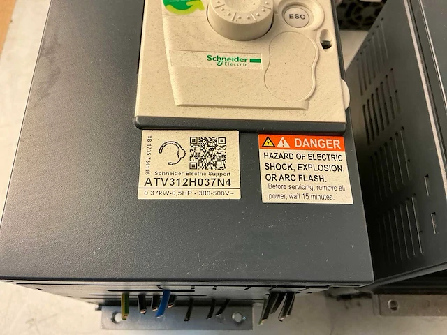 Schneider frequentieregelaar (4x) - afbeelding 4 van  9