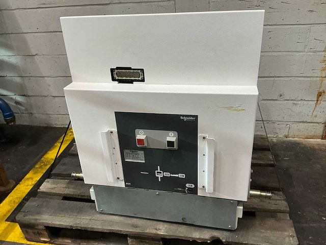 Schneider hvx 12-40-25-e stroomonderbreker 2500a - afbeelding 2 van  14