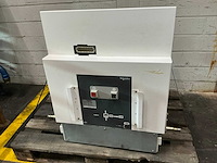 Schneider hvx 12-40-25-e stroomonderbreker 2500a - afbeelding 2 van  11