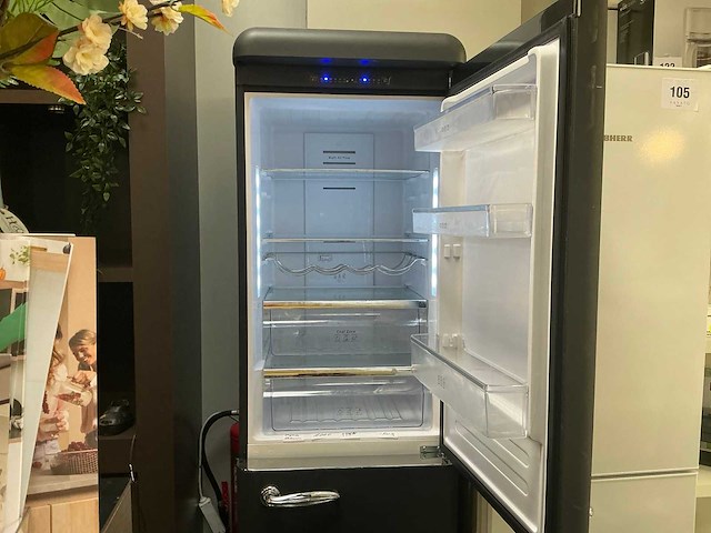 Schneider kd-318rwhl scb315vnfb koelkast - afbeelding 3 van  4