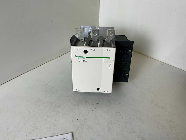 Schneider lc1 f150 contactor (2x) - afbeelding 4 van  8
