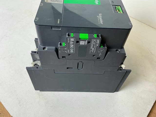 Schneider lc1g4004 vermogenscontactor - afbeelding 5 van  6