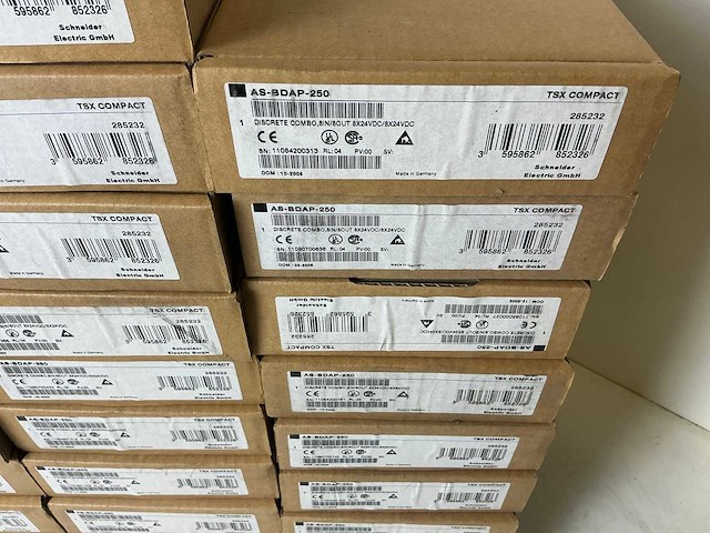 Schneider plc modules (25x) - afbeelding 6 van  8