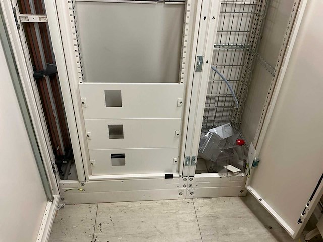 Schneider plus kast overig elektra toebehoren - afbeelding 3 van  7