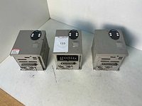 Schneider / telemecanique altivar31 atv31hu40n4 frequentieregelaar (3x) - afbeelding 1 van  9