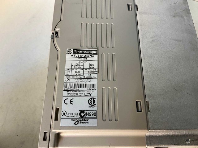 Schneider / telemecanique altivar31 atv31hu40n4 frequentieregelaar (3x) - afbeelding 9 van  9