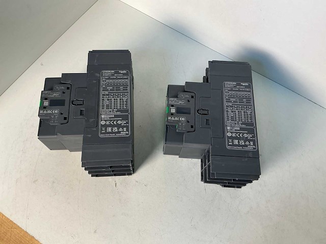 Schneider tesys lc1g225lsea contactor (2x) - afbeelding 5 van  7