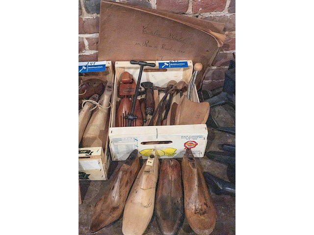 Schoenmakersgerief - afbeelding 1 van  4