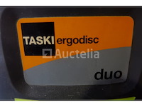 Schoenpoetser - afbeelding 4 van  11