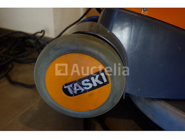 Schoenpoetser - afbeelding 5 van  11