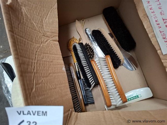 Schoenpoetsmateriaal - afbeelding 2 van  2