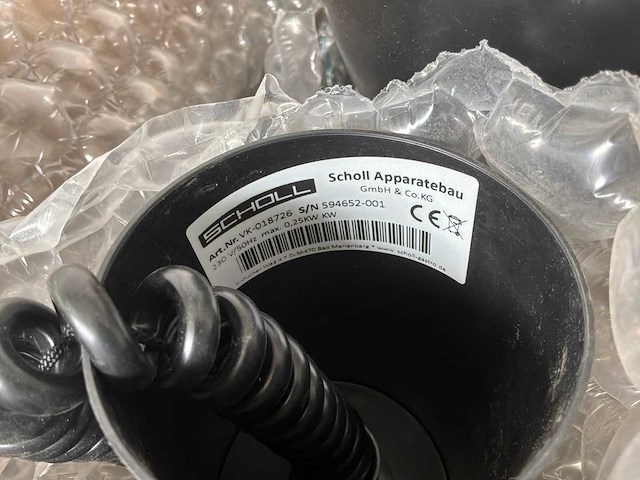 Scholl - warmhoudlampen in hoogte regelbaar met led ring (3x) - afbeelding 4 van  4