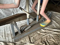 Schommelend carrouselaap - afbeelding 4 van  8