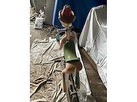 Schommelend carrouselaap - afbeelding 6 van  8