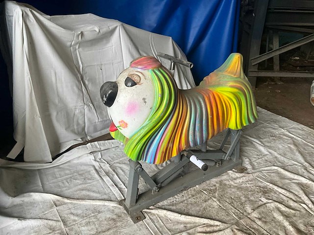 Schommelend carrouselhond - afbeelding 2 van  8