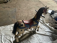 Schommelend carrouselpaard - afbeelding 8 van  8