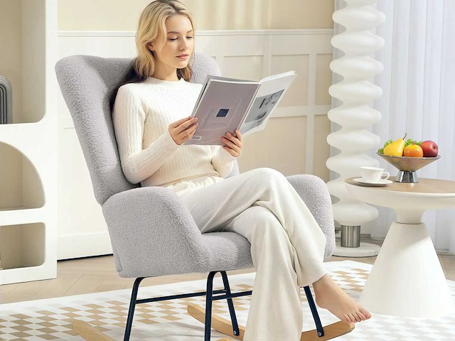 Schommelstoel, zachte hoes, dikke vulling - afbeelding 1 van  8