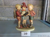 School boys - afbeelding 1 van  5