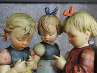 School girls - afbeelding 2 van  5