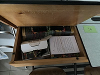Schoolbank - afbeelding 3 van  4